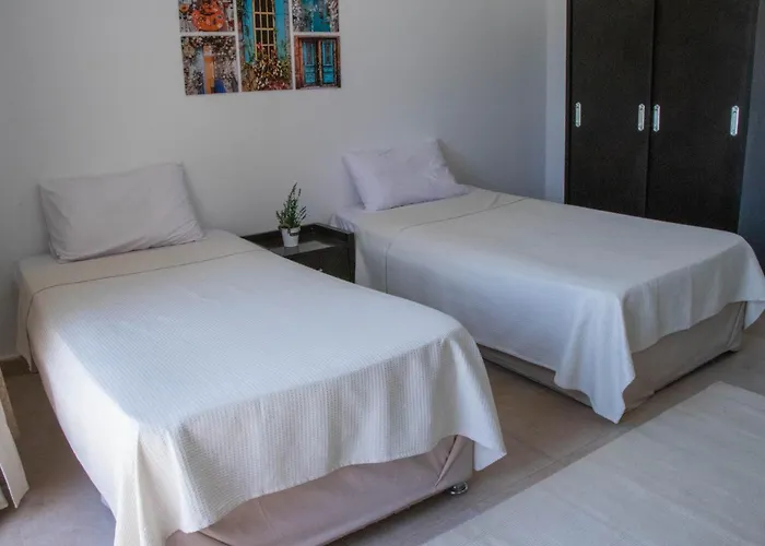 Safty Palm Oasis Private Pool & Beach Access