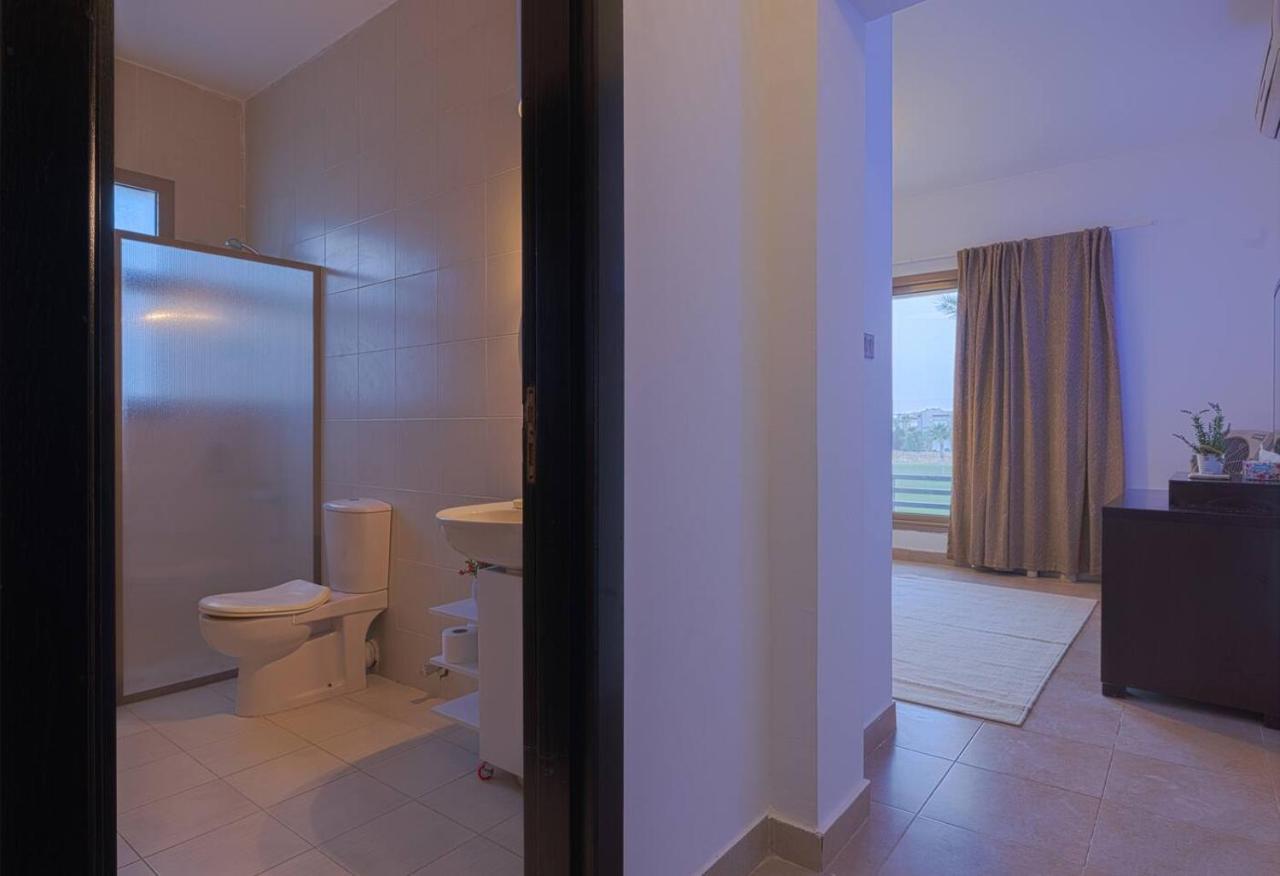 Safty Palm Oasis Private Pool & Access Villa *