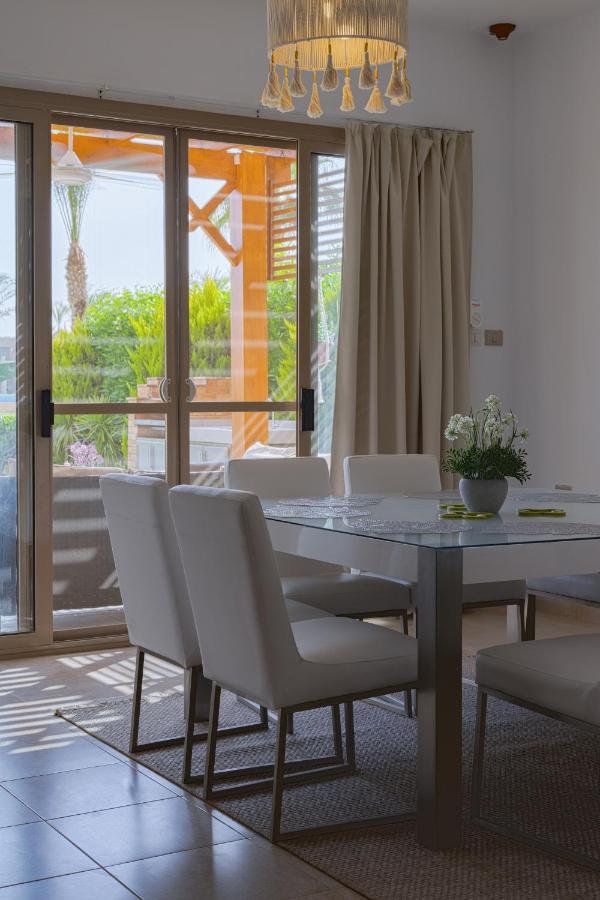 Villa Safty Palm Oasis Private Pool & Access *