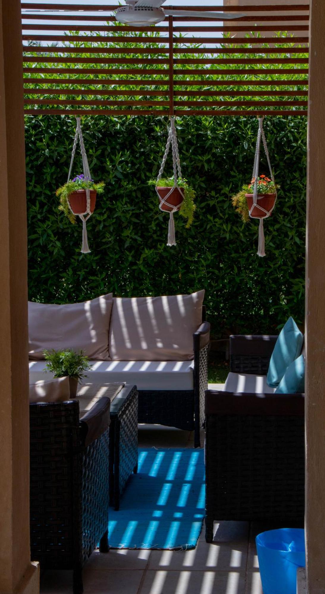 Safty Palm Oasis Private Pool & Access Villa *